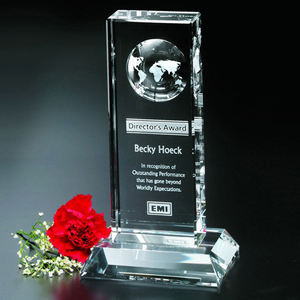 Trofeo de Cristal para Conferencias Industriales con Diseño Vertical - Product Image 4