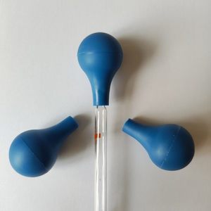 Pipetta a Goccia in Gomma Blu con Testa in Pelle 5-10ml per Laboratorio Prodotta in Cina - Product Image 1
