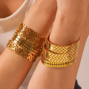 European And American Popular High-End Ins Geometric Leaf Irregular Plaid Stripes Hollow Wide Bracelet