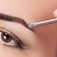 Usine OEM ensemble de pinceaux de maquillage professionnel 18 pièces pinceaux de maquillage de luxe Vegan Pearl manche blanc pinceaux de maquillage d'artiste