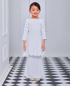 Vente en gros OEM Malaisie <span class=keywords><strong>Kurung</strong></span> pour enfants en mousseline de soie, vêtements musulmans, <span class=keywords><strong>Baju</strong></span> <span class=keywords><strong>Kurung</strong></span> moderne pour enfants - Product Image 6