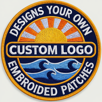 Parche de tela con diseño de letras 3D en contraste de color, estilo Design Freedom, con logotipo bordado personalizado para ropa.