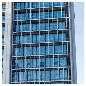 Sistema Moderno di Finestre in Lega di Alluminio per Grattacieli, per Edifici Commerciali Ecosostenibili con Facciate Continue in Vetro - Product Image 5