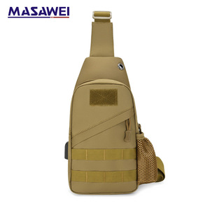 Bolso de pecho Masawei, mochila táctica para deportes al aire libre, bolso cruzado para hombre con función de recarga USB - Product Image 1