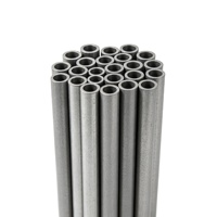 Tubería de acero al carbono sin costura, negra, estándar API, laminada en caliente, de sección redonda, para sistemas de transporte de petróleo y gas natural.