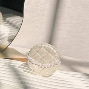 Diffuseur Pierre Parfum Voiture Voiture Longue Durée Maison Net Rouge Ange Poupée À L'intérieur De La Tuyère Décoration Parfum Décoration - Product Image 4