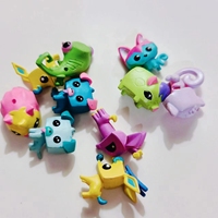 Accessoires de jouets en résine DIY en gros : Coque de téléphone, Porte-clés Mickey Stitch, Pendentif, Colle crème, Miniature, Poupée de dessin animé, Artificiel
