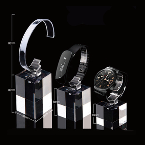 亚克力<span class=keywords><strong>C</strong></span>环手表架展示架柜台零售商商店手表架 - Product Image 6