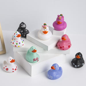 Personalizada masa impresa PVC 9 centímetros de gran tamaño de goma en forma de pato bañera juguetes de baño que incorporan diseños de patrones - Product Image 6