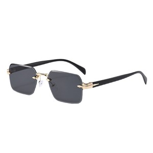 <b>Square</b> Frame Metal <b>Sunglasses</b> UV400 Protection Unisex Fashion Shades Gold Frame PC Lens Type 3 Sunshades - Product Image 5