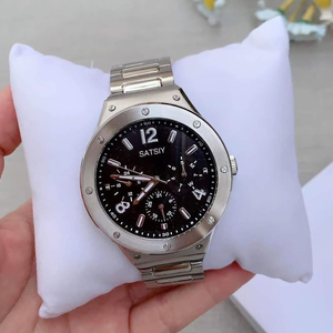 Reloj <span class=keywords><strong>Guess</strong></span> GW0454G2 para Hombre, Diseño Ejecutivo, Cuarzo, Cronógrafo, Esfera Grande, Caja de 44 mm, Resistente al Agua 50 m, Acero Inoxidable - Product Image 4