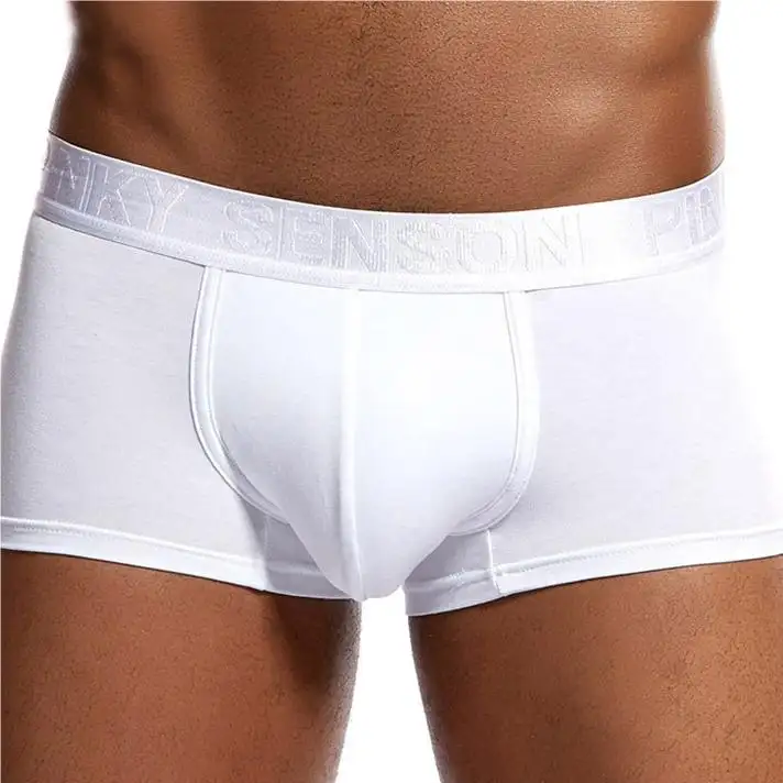 Venta al por mayor de ropa interior de marca con logotipo personalizado para hombres modal suave de doble cara sin costuras transpirable bragas elásticas calzoncillos y Bóxers para hombres