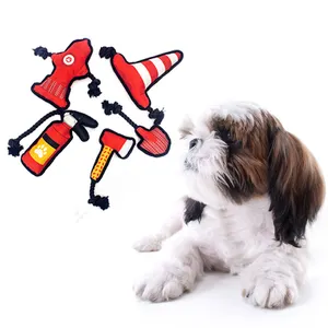 Mainan Hewan Peliharaan Chewy Lucu Desain Melindungi Api Interaktif Pengocok Mainan Anjing Mewah Tahan Lama Tali Oxford