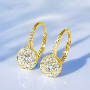 Orecchini di Lusso con Zirconi Incastonati per Donne, Gioielli Eleganti e Scintillanti alla Moda - Product Image 3