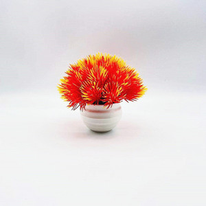 Planta Bonsái Artificial Pequeña, Adorno de Flores de Plástico, Estilo Aguja de Pino Roja, Decoración de Escritorio - Product Image 3