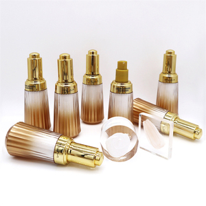 Vente en gros d'huile <span class=keywords><strong>de</strong></span> collagène fond <span class=keywords><strong>de</strong></span> <span class=keywords><strong>teint</strong></span> magique à changement <span class=keywords><strong>de</strong></span> couleur fond <span class=keywords><strong>de</strong></span> <span class=keywords><strong>teint</strong></span> hydratant fond <span class=keywords><strong>de</strong></span> <span class=keywords><strong>teint</strong></span> liquide longue durée - Product Image 3