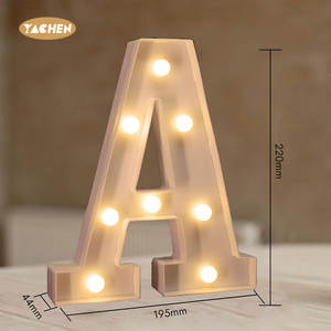 Lumières de marquise LED YACHEN, alimentées par batterie, 26 lettres de l'alphabet et 10 chiffres, lettres lumineuses pour la décoration de la maison, des fêtes et des mariages - Product Image 2