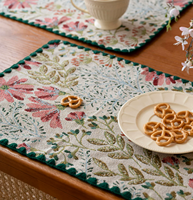 Set de table rectangulaire en jacquard fleuri style campagne française, tissé pour la maison et les restaurants