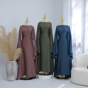 2026年新作 バットウィングバタフライスリーブ サテンアバヤ ドバイ ムスリム マキシドレス カフタンアバヤ 女性用 ケバヤ カフタン ローブ フェムドレス - Product Image 4