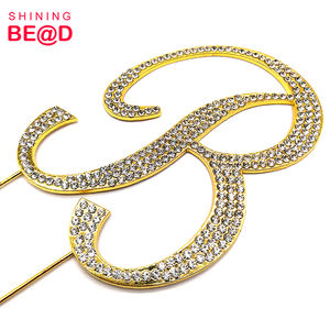 Cristal brillante alfabeto inglés A a Z Metal Rhinestone letra inicial pastel Topper <span class=keywords><strong>para</strong></span> boda cumpleaños fiesta pastel Decoración - Product Image 4