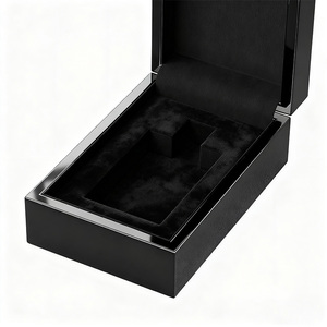 Botella de perfume de madera con logotipo personalizado de lujo y <span class=keywords><strong>caja</strong></span> de embalaje de aceite esencial cosmético <span class=keywords><strong>Rectangular</strong></span> <span class=keywords><strong>MDF</strong></span> reciclable - Product Image 4