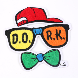 Parches Bordados de Alta Calidad con Diseño de Lazo Divertido, Proveedor de Parches de Chenilla Decorativos Coloridos y Lindos Personalizados para Ropa - Product Image 2