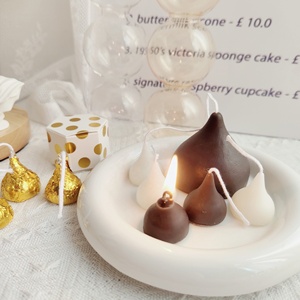パーティーデコレーション用のユニークな大豆ワックスミニチョコレート型の香りのキャンドルかわいいデザートキャンドル食品型のキャンドル - Product Image 1