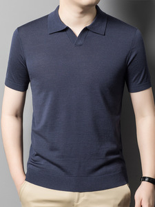 <span class=keywords><strong>Maillot</strong></span> <span class=keywords><strong>de</strong></span> <span class=keywords><strong>corps</strong></span> <span class=keywords><strong>de</strong></span> coupe régulière et confortable Fabricant <span class=keywords><strong>de</strong></span> t-shirts légers T-shirts en <span class=keywords><strong>laine</strong></span> Mérinos Vente en gros T-shirts unis personnalisés pour hommes - Product Image 2