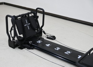 เครื่องเมกาฟอร์ม มินิโปร รุ่นมืออาชีพ สำหรับออกกำลังกายแบบอินไลน์ OEM 1 เครื่องรีฟอร์มเมอร์มินิโปรขั้นสูงสำหรับวอร์มอชั่น - Product Image 3