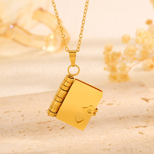 Increíble Collar con Libro Grabado con Deseos, Información y Amor, Joyería para Regalo de Cumpleaños o Graduación para Nieta o Sobrino, de Titanio - Product Image 1