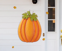Décoration suspendue de navire amraqué avec momie, citrouille, jouets effrayants et piquets de jardin en métal pour chambre d'enfant avec détails de coquillages et d'algues