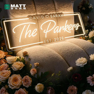 Letrero de Neón Personalizado para Boda con Diseño Gratuito, Nombres y Fecha Personalizados, Letrero LED con Marco Floral, Decoración de Luces Colgantes, Decoración de Pared - Product Image 3
