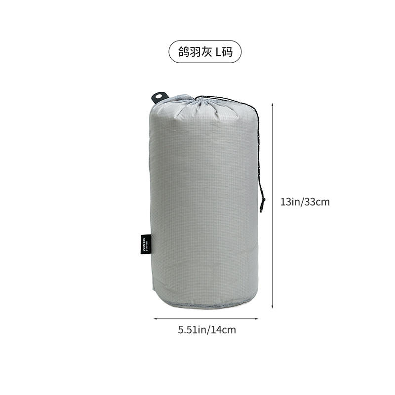 กระเป๋าเก็บเสื้อแจ็คเก็ตดาวน์ Monet Grey ไซส์ L