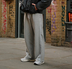 <span class=keywords><strong>Pantalon</strong></span> de sport OEM pour <span class=keywords><strong>homme</strong></span>, personnalisable, coupe oversize, délavé, haute qualité, grande taille, <span class=keywords><strong>baggy</strong></span>, effet empilé, avec broderie et impression sérigraphiée - Product Image 6