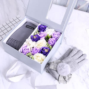 Scatola <span class=keywords><strong>Regalo</strong></span> Creativa di Sapone a Forma di Fiore, Design Artigianale Ecologico e Moderno, per <span class=keywords><strong>Natale</strong></span> e San Valentino, per Moglie o <span class=keywords><strong>Fidanzata</strong></span> - Product Image 3