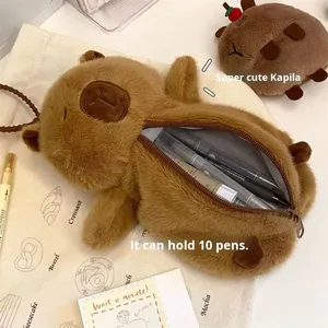 Estuche de Lápices de Peluche con Diseño de Capibara, Adorable Muñeco de Capibara, Organizador de Escritorio para Estudiantes, Regalo de Cumpleaños Perfecto - Product Image 3