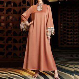 ชุดมุสลิมแบบดั้งเดิม OEM ดีไซน์ใหม่ทันสมัย ชุดสตรีชาวมุสลิม อบายะ ชุดราตรี - Product Image 1