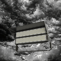 Projecteur de stade modulaire COB à mât haut 250W, télécommande, installation facile, corps en aluminium, protection IP65, pour stades sportifs