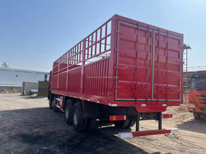 Howo Sinotuck 6x4 Used Fence <strong>Cargo</strong> <strong>Trucks</strong> 25Ton for Transporting Animals - Product Image 3