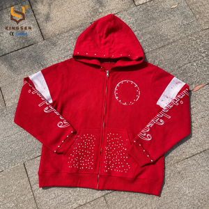 Sudadera con capucha rosa para hombre con logo personalizado de pedrería, estilo Y2K streetwear, con cremallera, efecto desgastado por el sol, corte holgado, lavado ácido y desgastado - Product Image 3