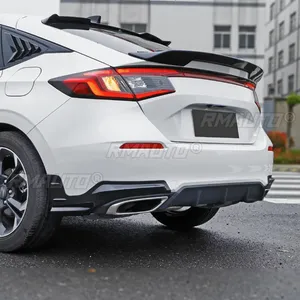 ชุดแต่งมุมกันชนหลังแบบ Mugen MU Style สำหรับรถยนต์ Honda Civic Hatchback รุ่นที่ 11 ปี 2022-2024 สีดำเงา - Product Image 2