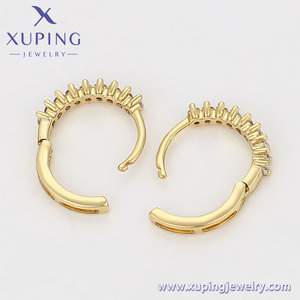 X001020073 Gioielli Xuping Semplici Orecchini a Cerchio Placcati Oro 14K in Rame per Signora Anziana - Product Image 4