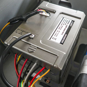 Machine <span class=keywords><strong>de</strong></span> marche électrique <span class=keywords><strong>de</strong></span> luxe pour tapis roulant commercial à usage domestique avec <span class=keywords><strong>test</strong></span> <span class=keywords><strong>de</strong></span> fréquence cardiaque sans fil et connectivité <span class=keywords><strong>Internet</strong></span> - Product Image 5