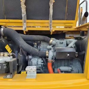 Mini-excavatrice SANY SY75C SY75 de 7,5 tonnes, 7 tonnes, 8 tonnes, qualité chinoise, en stock, bon état, à vendre, avec accessoire tarière - Product Image 5