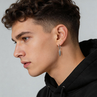 Boucles d'oreilles cercle punk en forme de bouclier squelette, hypoallergéniques en acier inoxydable, bijoux pendantes tête de mort pour hommes, vente en gros alternative