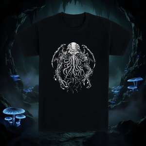 T-shirt Great Old One In The Shadows noir unisexe taille moyenne - Product Image 3