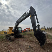 Excavatrice sur chenilles hydraulique d'occasion VOLVO EC250D de 24 tonnes, robuste, avec accessoires gratuits pour la construction