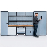 Ensemble d'armoires à outils modulaires en acier robuste, poste de travail avec plateau en bois, panneau perforé, tiroirs et casiers pour garage automobile