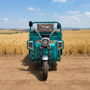 Tricycle électrique de transport agricole robuste avec caisse en acier, fourche avant, siège banquette et barre anti-roulis - Product Image 1