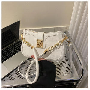 VENTA CALIENTE Bolso de mujer cruzado de moda Bolso de axila de un hombro Bolso cuadrado pequeño. Z0089 - Product Image 5